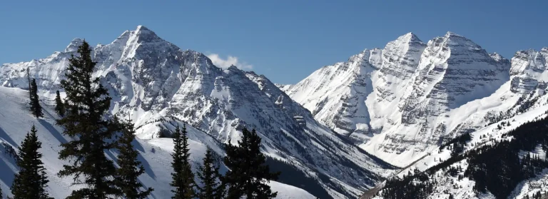 pyramid peak and maroon bells